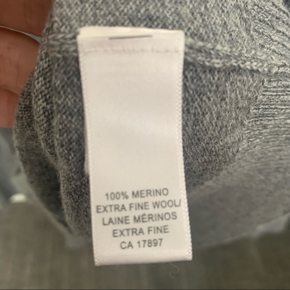 Men’s Banana Republic Merino wool sweater - Picture 5 of 5